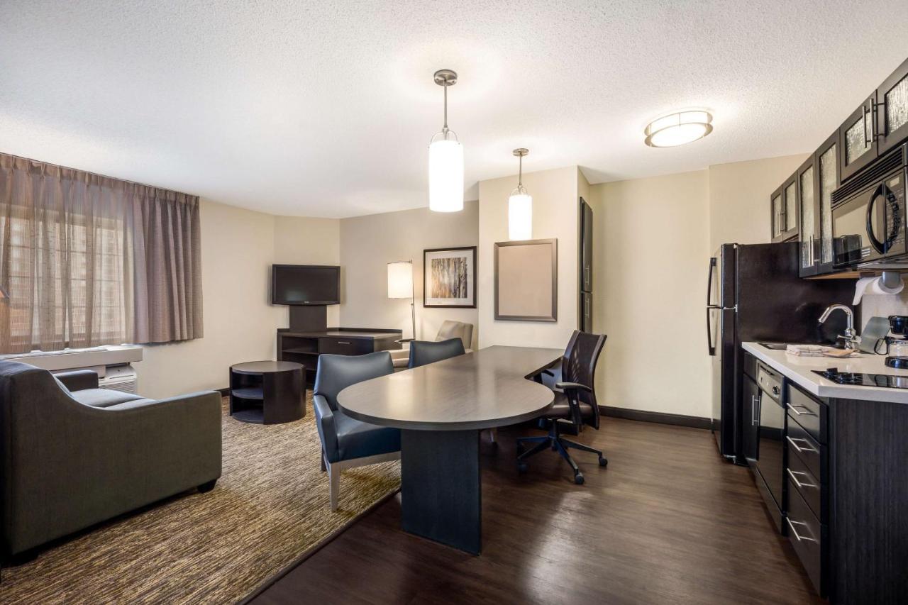 Sonesta Simply Suites Las Vegas Convention Center Exterior photo